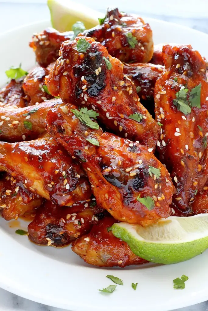 These Sweet And Spicy Sriracha Baked Chicken Wings Are Perfect Game Day Food