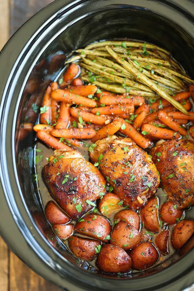 The Easiest Recipe Ever: Slow Cooker Honey Garlic Chicken And Veggies