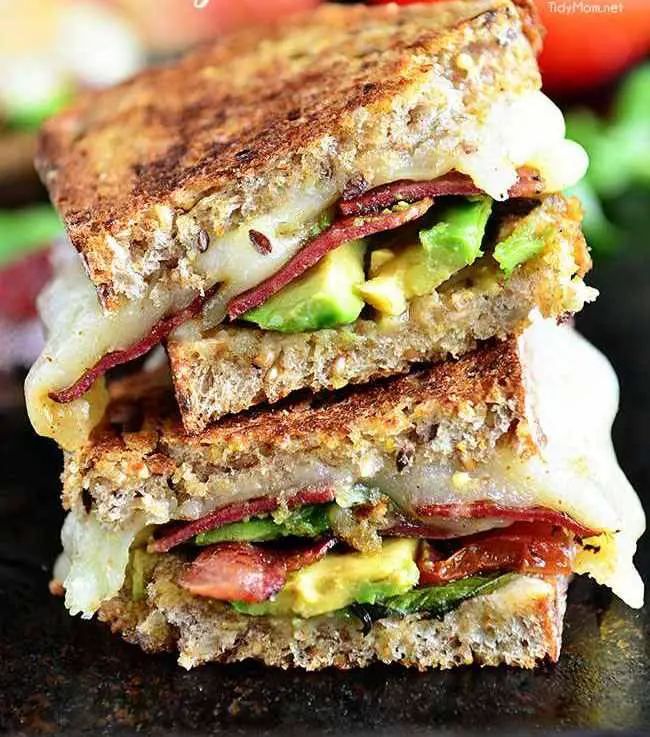 This Turkey Bacon Avocado Grilled Cheese Will Have You Drooling Over How Delicious It Looks