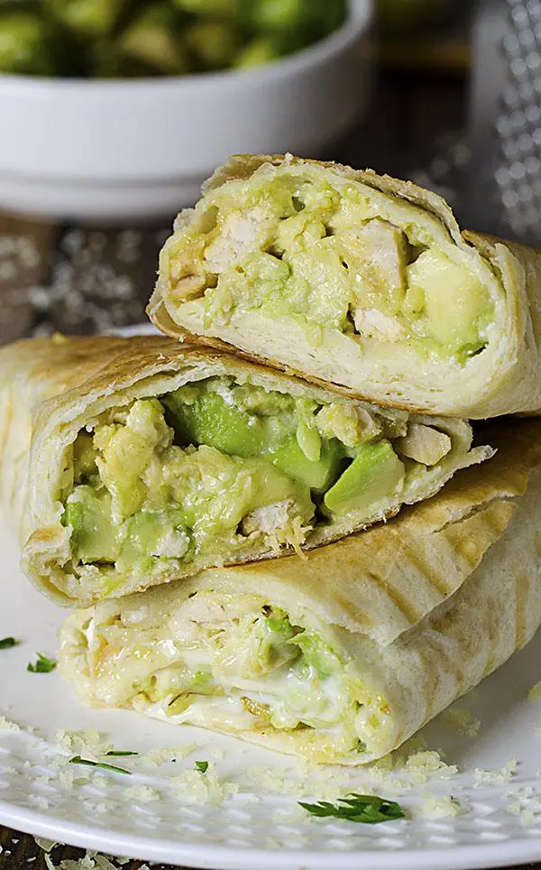 These Mexican Chicken Avocado Burritos Are So Delicious, Will Blow Your Mind!
