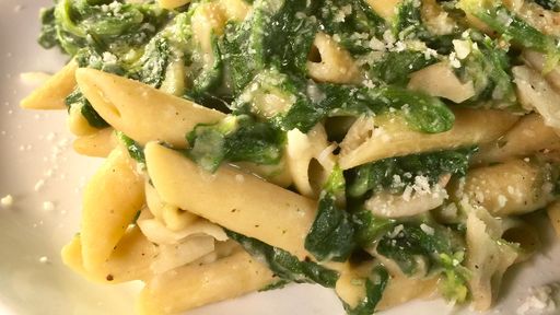 Absolutely Delicious Whole-Wheat Pasta With White Beans And Spinach