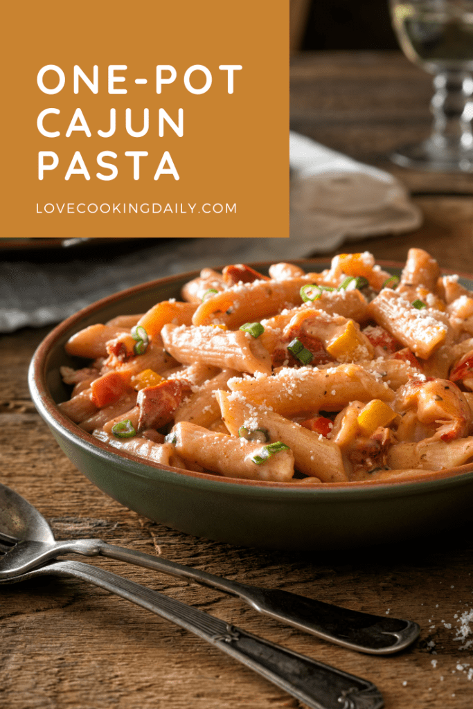 Here's The Best One Pot Cajun Pasta Ever!