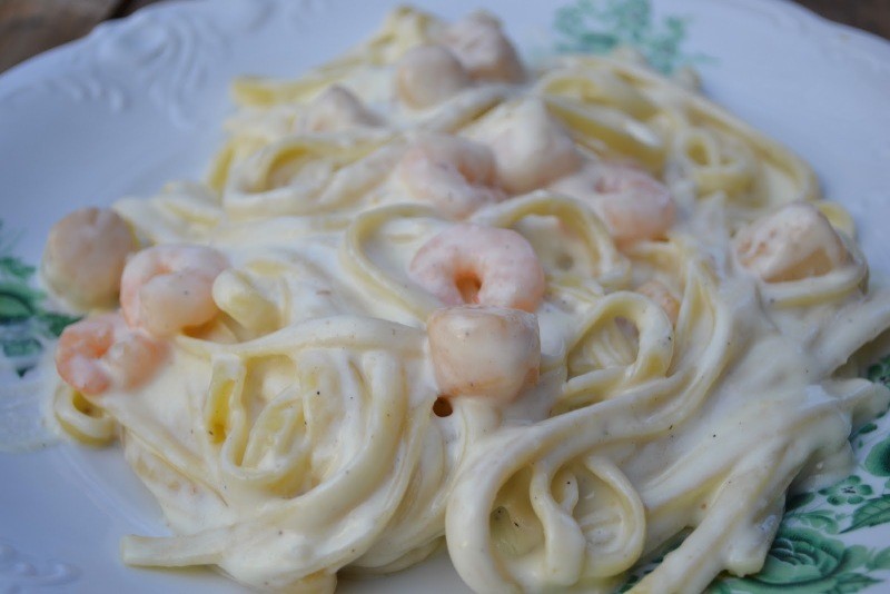 Just Like The Famous Olive Garden's Seafood Alfredo