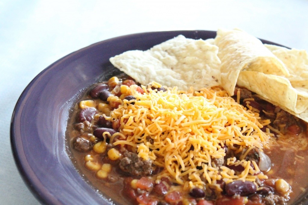 Brilliant And Easy Crockpot Taco Soup Recipe That You'll Love!