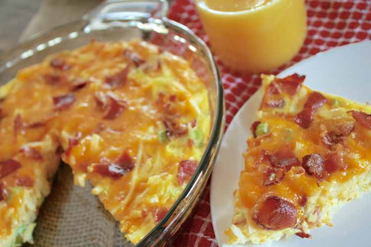 Bacon Hashbrown Quick Breakfast Casserole You'll Want To Make Again & Again