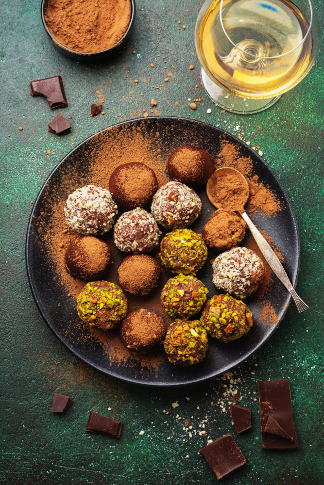 Easy Cannoli Cream Chocolate Truffles Recipe | Fast &amp; Delicious!