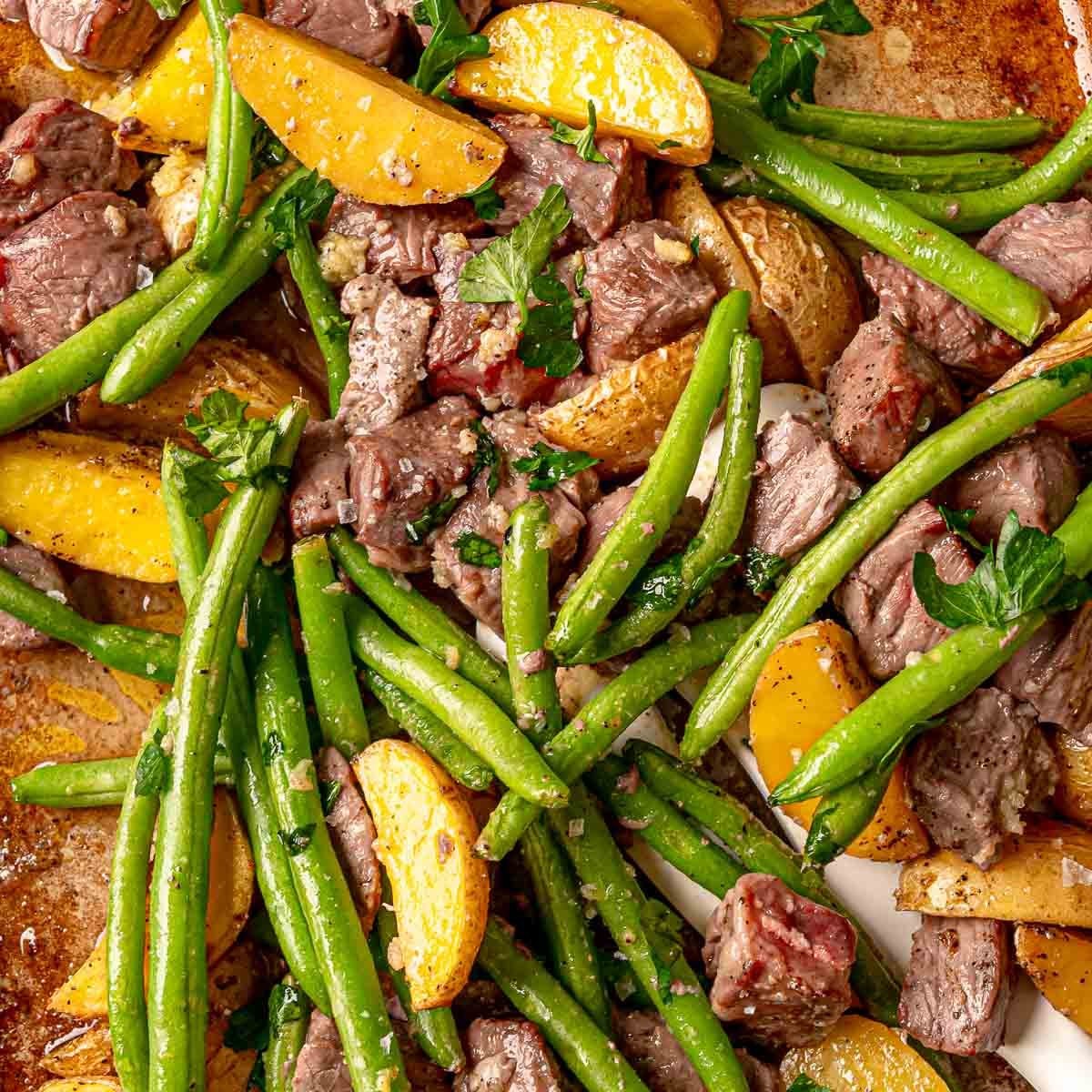 Sheet Pan Garlic Butter Steak Bites with Potatoes and Green Beans