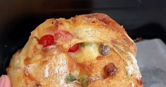 Golden air fryer ciabatta loaf filled with vegetables