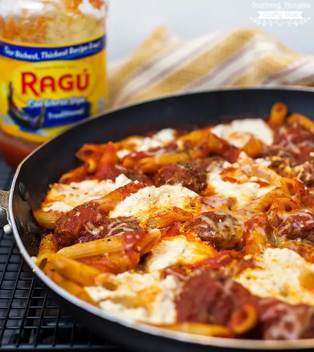 Cheesy Penne with Meatballs