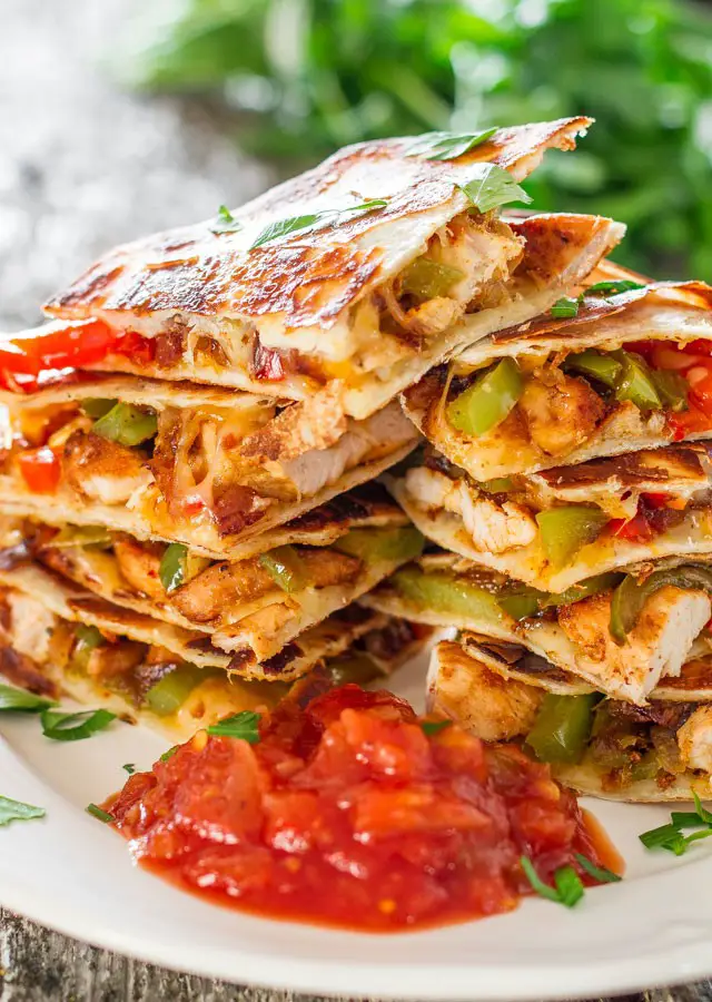 Mouthwatering Chicken Fajita Quesadillas You Need To Try