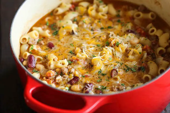 This One Pot Mac And Cheese Chili Is An instant Classic!