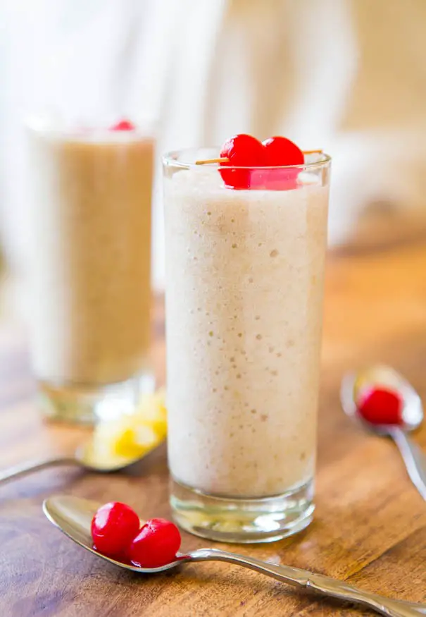 Skinny Pina Colada Smoothie (vegan, gluten-free) - Under 100 Calories - Easy Recipe at averiecooks.com