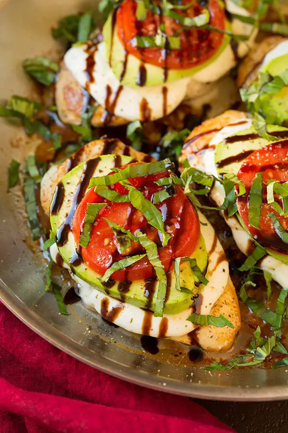 This Good And Easy Avocado Caprese Skillet Chicken Will Likely Become A Regular On Your Menu!