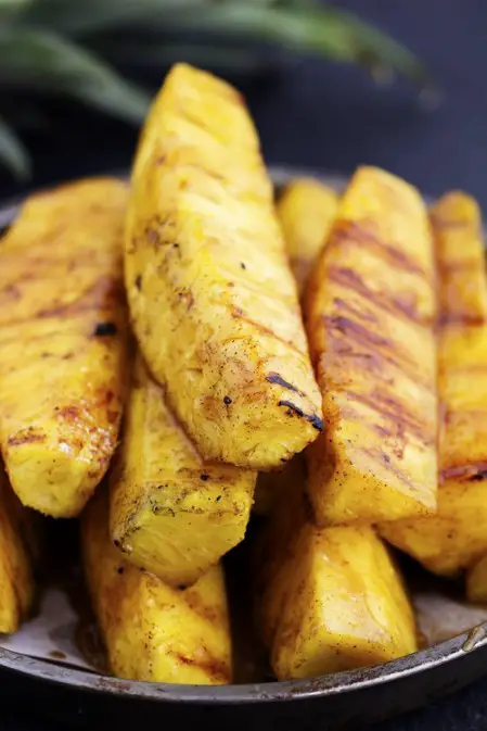 This Caramelized Brown Sugar Cinnamon Pineapple Is Incredibly Delicious And Unique