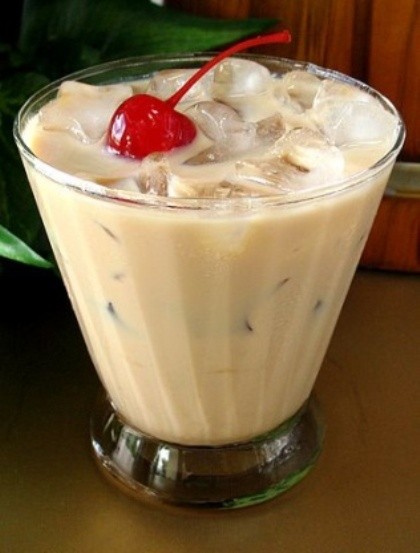 This Creamy Buttery Finger Beverage Is Heaven In A Glass!