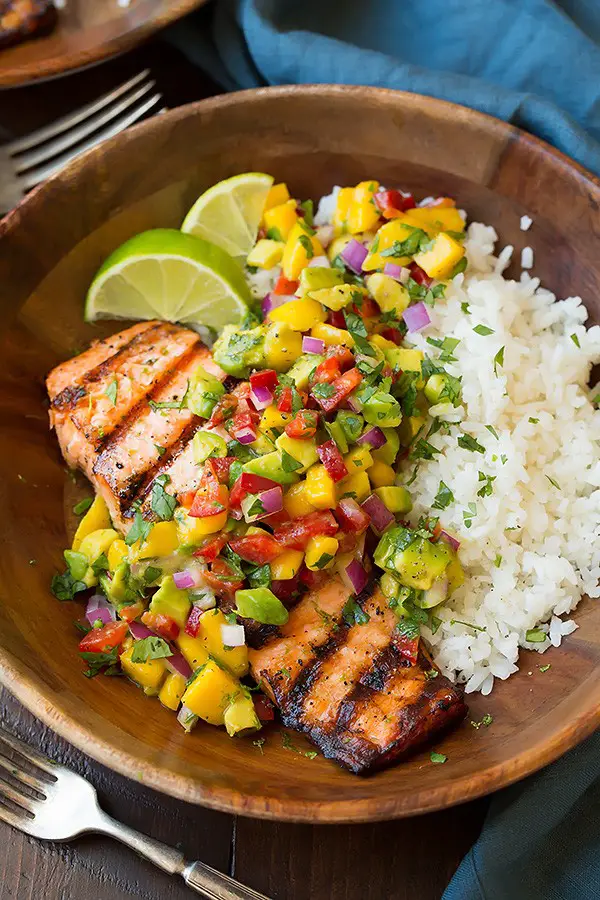 This Grilled Lime Salmon With Avocado-Mango Salsa And Coconut Rice Is The Perfect Summertime Meal