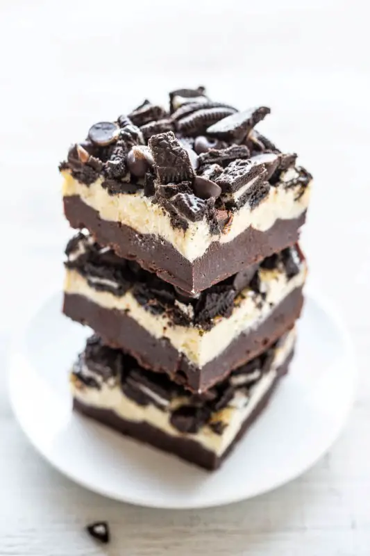 Seriously Delicious Loaded Oreo Cream Cheese Brownies Recipe- Perfect For Summer