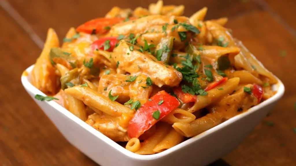 Quick, Easy And Delicious One-Pot Chicken Fajita Pasta Recipe