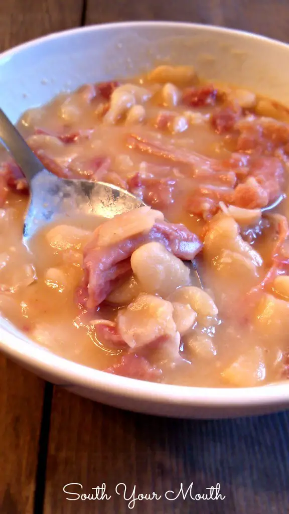 Simple And Real Wonderful Ham And Beans Meal
