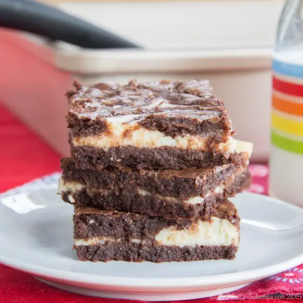These Rich And Fudgy Flourless Ricotta Cheesecake Swirl Brownies Are A Work Of Art