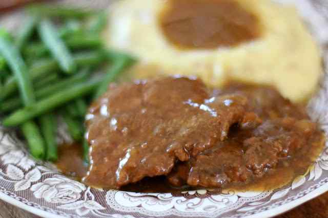  Tasty Crock Pot Cubed Steak With Gravy Recipe You\'ll Make Again And Again