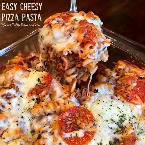 Easy, Cheesy And Amazing Pizza Pasta Recipe