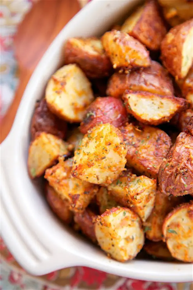 Roasted Garlicy Potatoes That Are to Die For