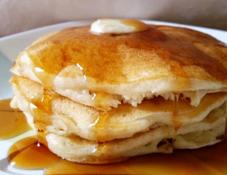 Extra-Yummy Vanilla Cinnamon Buttermilk Pancakes From Scratch