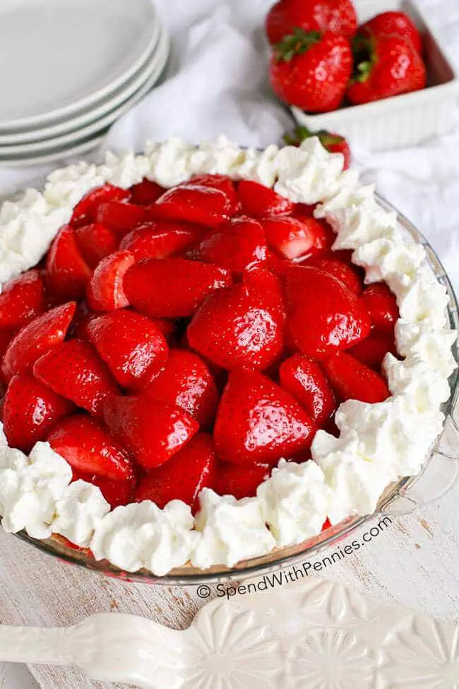 6 Delicious And Easy Strawberry Cheesecake Desserts