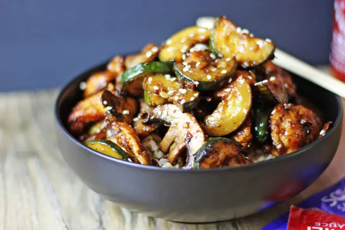 Copycat Chinese Restaurant Recipes To Make At Home-Panda Express Zucchini & Mushroom Chicken
