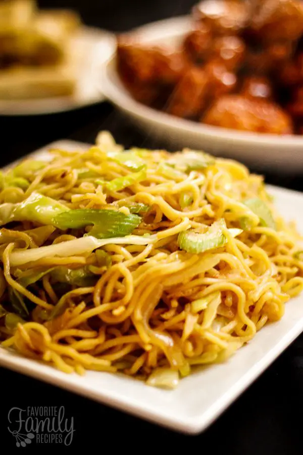 Copycat Chinese Restaurant Recipes To Make At Home-Panda Express Chow Mein Copycat 