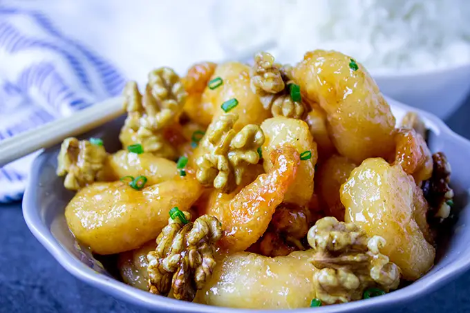 Copycat Chinese Restaurant Recipes To Make At Home-Panda Express Honey Walnut Shrimp