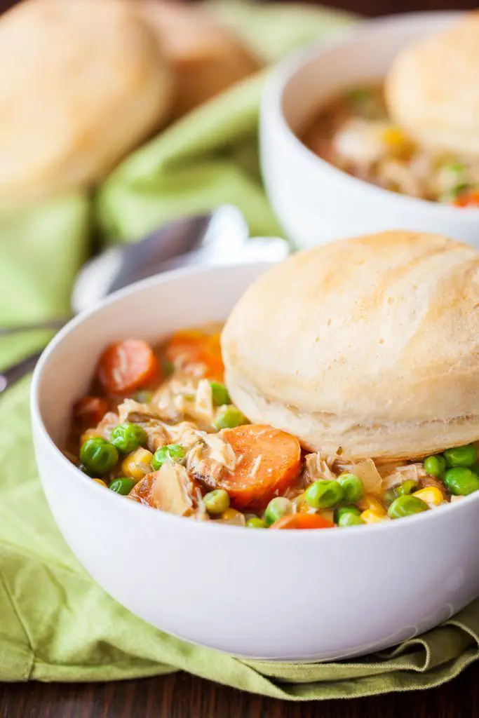 Ridiculously Easy And Delicious Slow Cooker Chicken Pot Pie