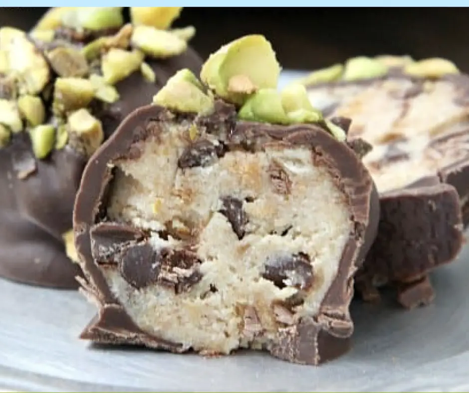 Easy Cannoli Cream Chocolate Truffles Recipe | Fast & Delicious! 