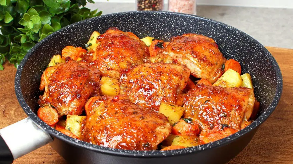Chicken Thighs in an Incredibly Delicious Sauce: Try this Easy Recipe!