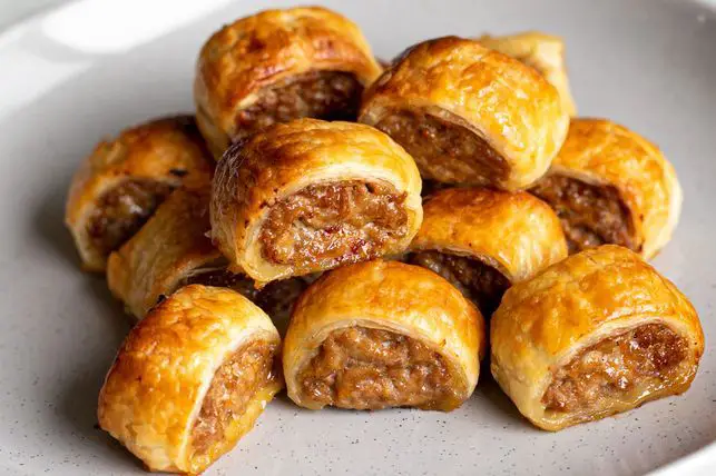 French Onion Sausage Rolls - The Perfect Party Food!