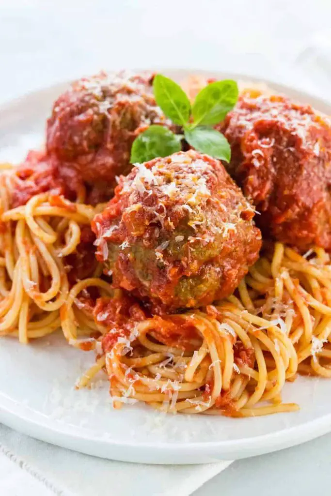The Perfect Homemade Meatballs for Spaghetti!