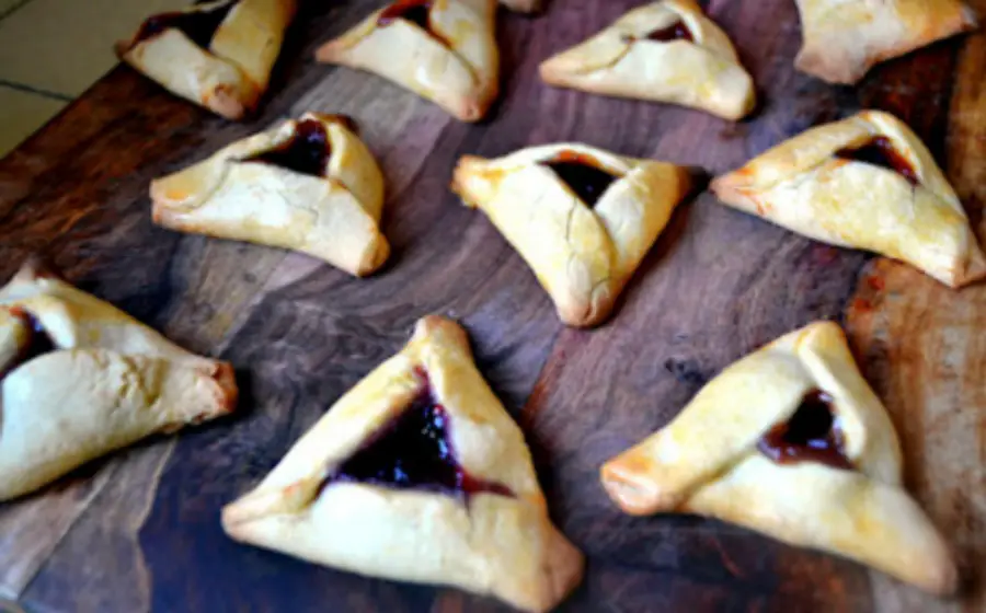 5 Easy Hamantaschen Recipes - Your Favorite Fillings!